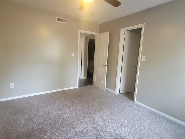 906 Candlewood Dr NW #A — Photo 18