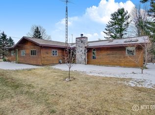 2039 W Duck Lake Rd, Whitehall, MI 49461