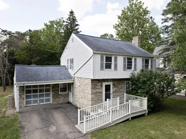 49 Ballyhack Rd, Pt Crane, NY 13833