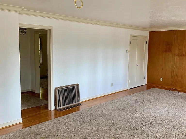 560 E Oakside Dr #A — Photo 4