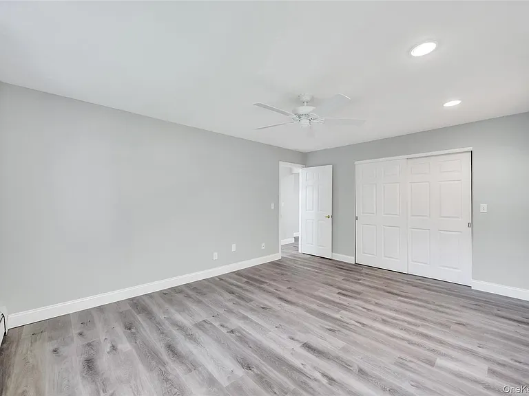 31 Richmond Blvd #1B — Photo 16