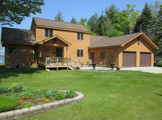 315N Sunset Beach Dr, MANISTIQUE, MI 49854