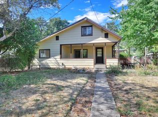 47563 Union St, Oakridge, OR 97463