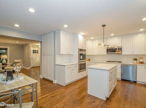 4th image of 9022 Pottawattami Dr