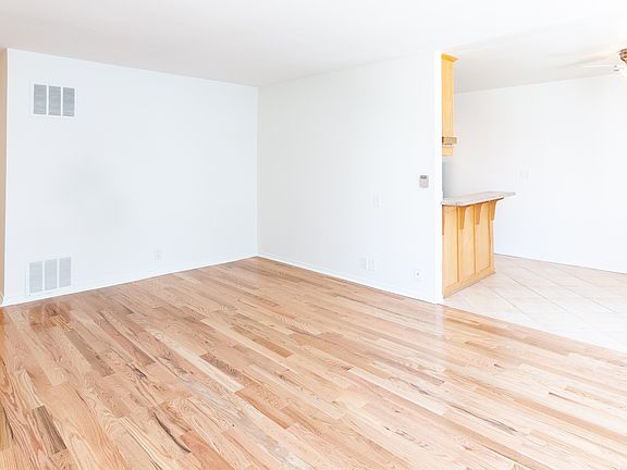 3rd image of 222 Washington Ave APT 9