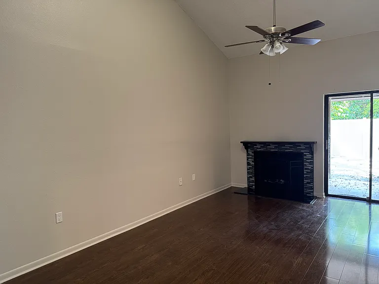 6213 Amaretto Ln — Photo 6