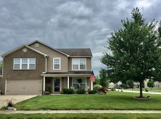 1063 King Maple Dr, Greenfield, IN