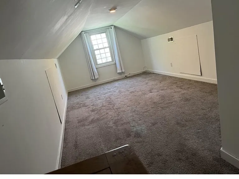 1519 Greenville Ave — Photo 16