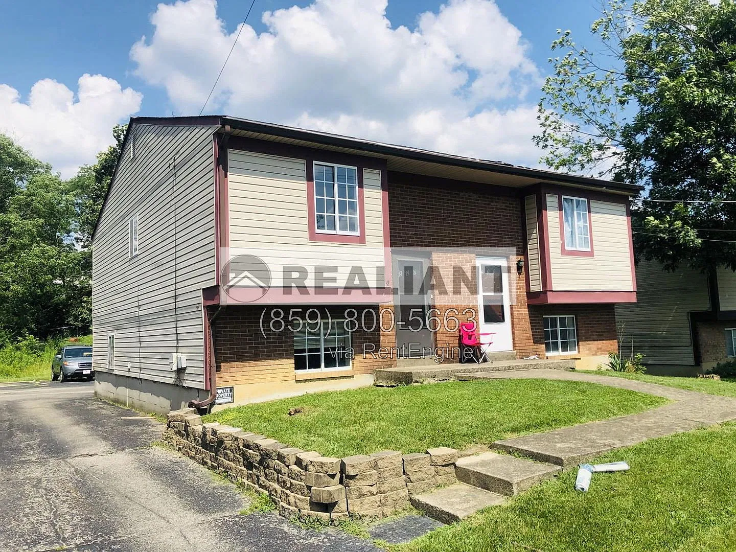 3 bed, 1.0 bath, $1,395 — Photo 1