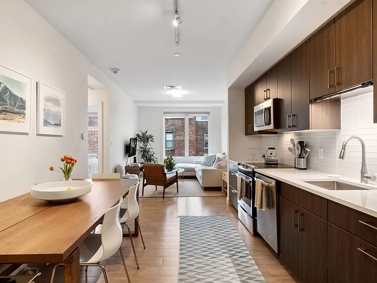 900 Beacon St #501 — Photo 3