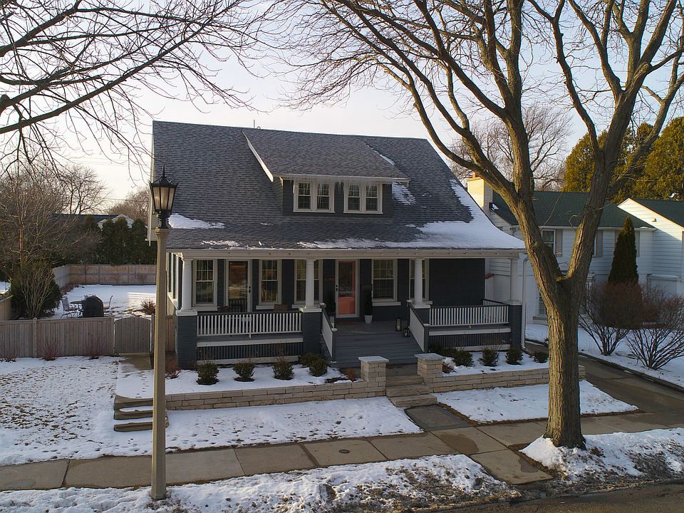 1st image of 5955 N Lake Dr