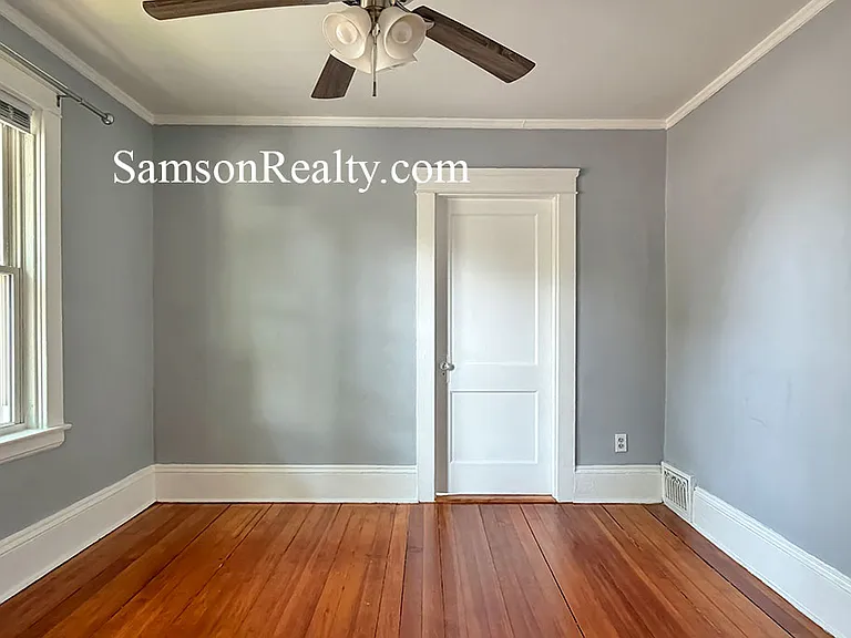 38 Viola Ave #2 — Photo 11