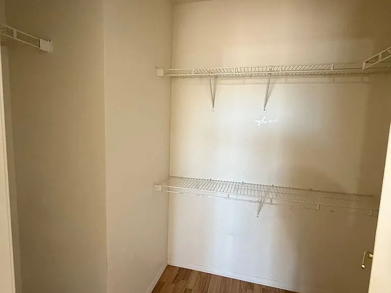 480 S Sawmill Gardens Dr — Photo 15