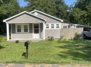 210 Burton St, Dunn, NC 28334