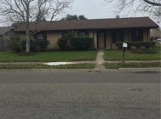 6002 Grassmere Dr, Corpus Christi, TX 78415