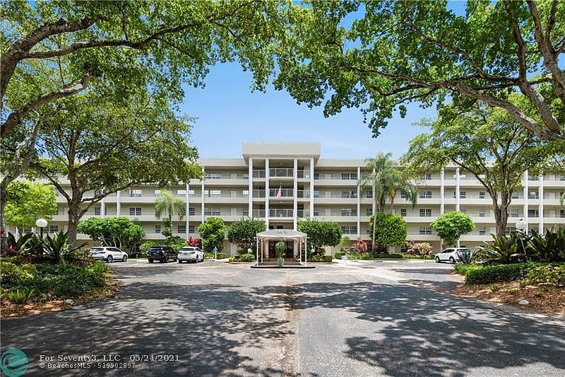 1st image of 808 Cypress Blvd APT 109