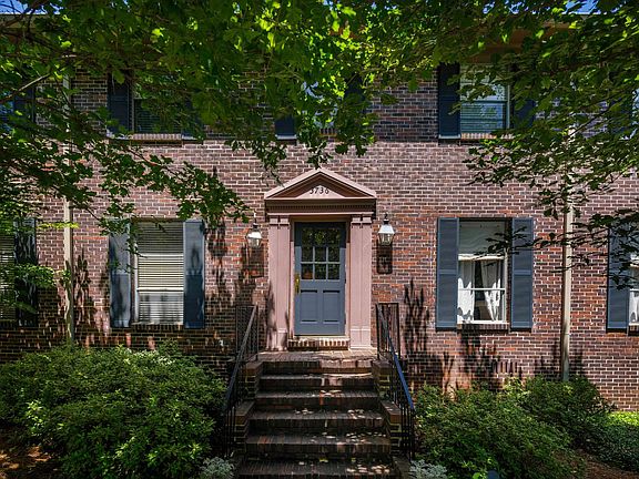 4th image of 3736 Country Club Dr APT C