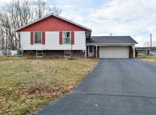 930 Oakwood Ct, Plainfield, IN