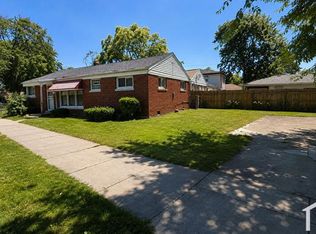 961 W Vermont Ave, Chicago, IL 60643