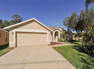 16918 Falconridge Rd, Lithia, FL 33547