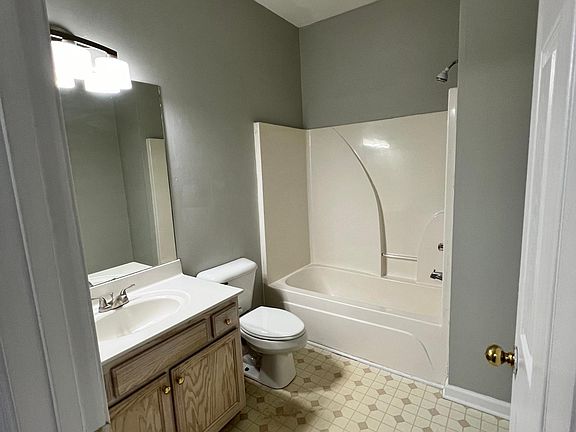 5th image of 502 Platt Dr