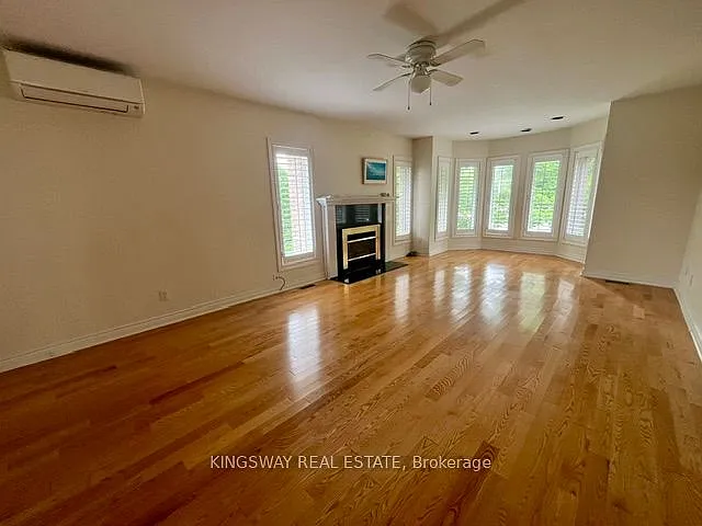 4040 Lookout Ct — Photo 9