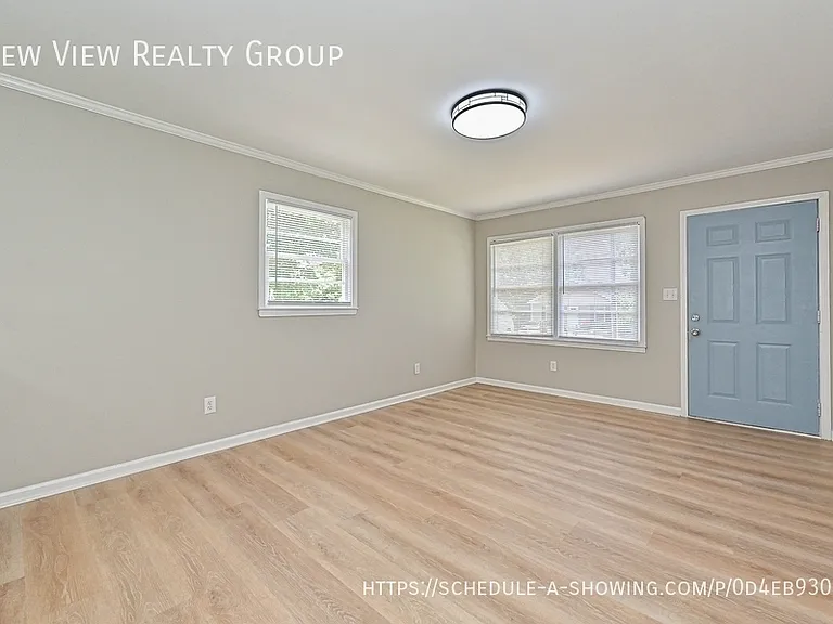 321 Hamilton Dr NE #1 — Photo 11