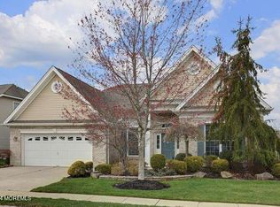 7 Dunberry Dr, Freehold, NJ 07728