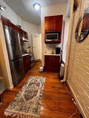 Rented by Brown Harris Stevens | media 6