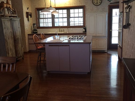 5th image of 2411 Scenic Ct