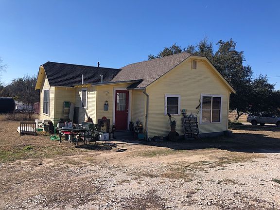 4th image of 808 N McDurmitt