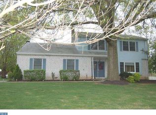 412 N Buckthorne Ave, Langhorne, PA 19047