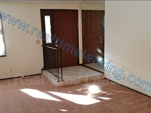 2nd image of 2100 123rd St E