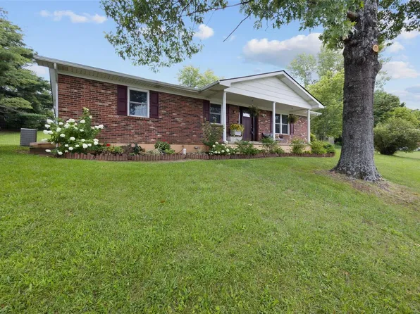 202 Campbell St, Potosi, MO 63664