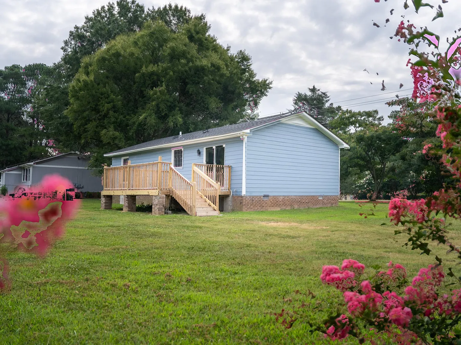 2 bed, 960 sqft, $2,500 — Photo 1