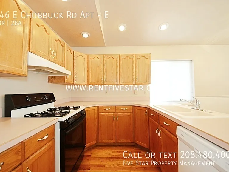 246 E Chubbuck Rd #E — Photo 8
