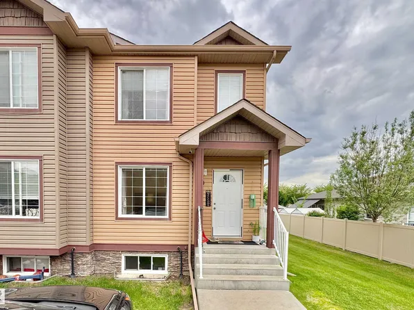 320 Spruce Ridge Rd #4, Spruce Grove, AB T7X 0H5
