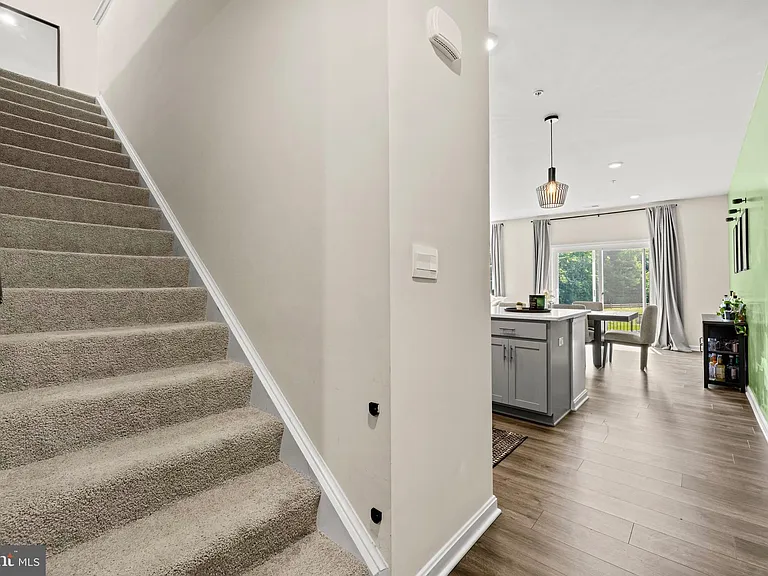 154 Hannock St — Photo 14