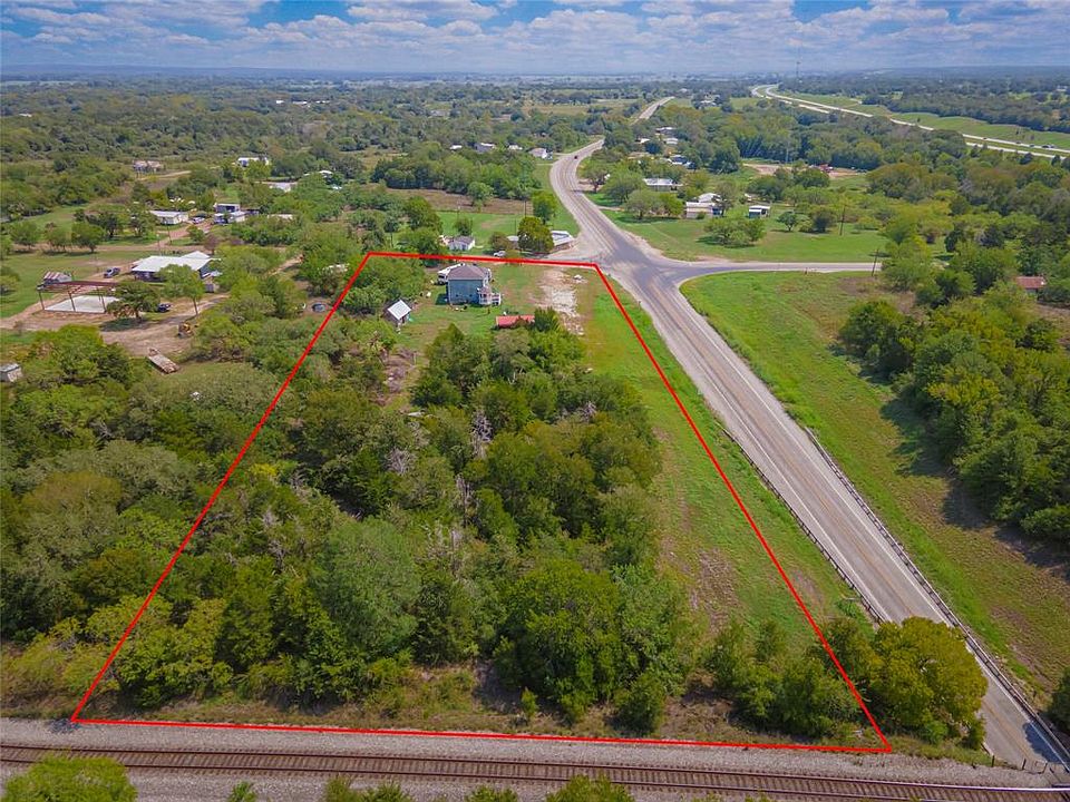 117 W Point Loop, West Point, TX 78963 MLS 20187454 Zillow