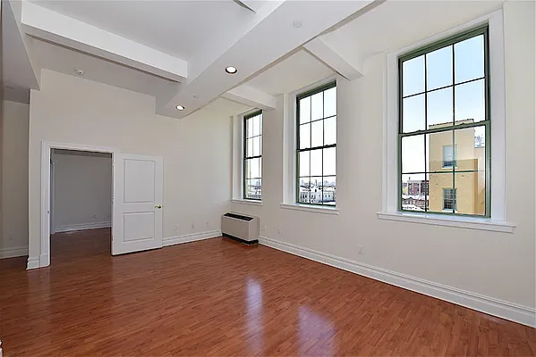 Sold by Pistilli Realty Group | media 2