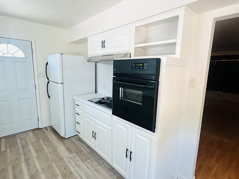 6420 E Windsor Ave — Photo 9