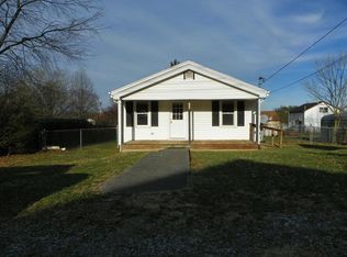 208 Campbell St, Abingdon, VA 24210