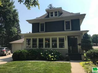 914 SE 2nd Ave SE, Le Mars, IA 51031