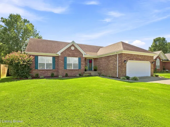 389 Spring House Ln, Louisville, KY 40229