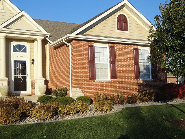 1st image of 8759 Lake Hills Dr