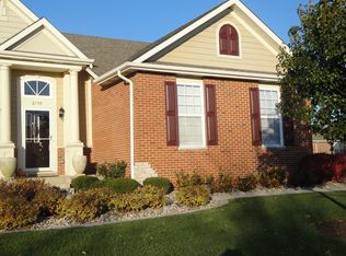8759 Lake Hills Dr, Saint John, IN 46373