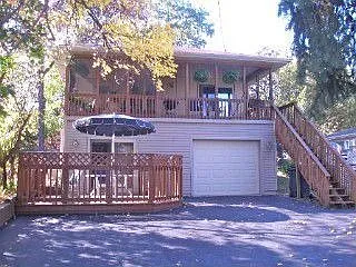 28022 N Hickory Ln photo 1