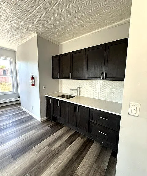 1 4th St #3 — Photo 2