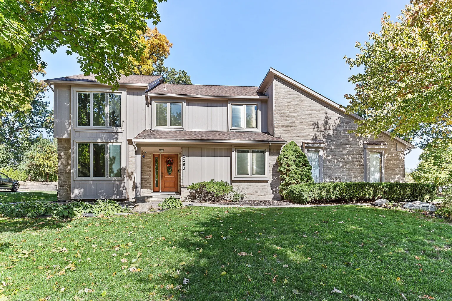 2268 Oak River Ct photo 1
