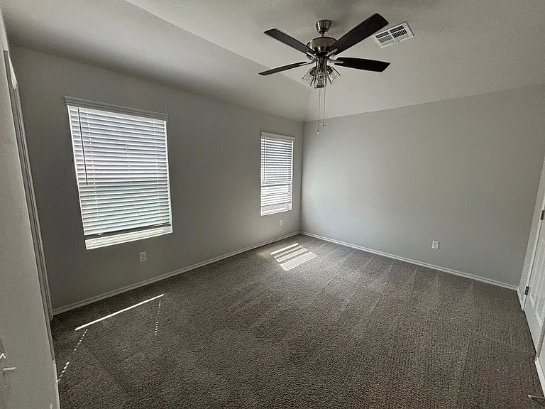 1203 Tortoise Wood Rd — Photo 5